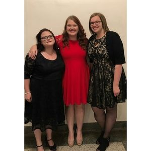 Meet your Posher, Alyssa